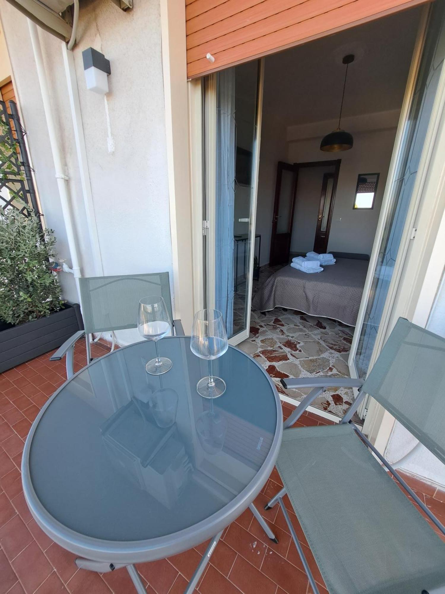 Apartamento Skyline Palermo Exterior foto